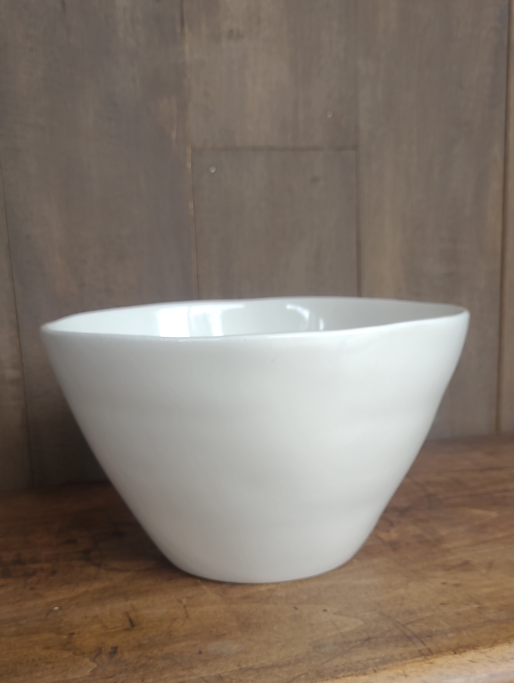 Pottery Barn Serving Bowl White Large Modern Salad/Fruit Ceramic Bowl